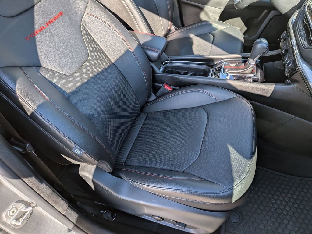 Certified 2022 Jeep Compass Trailhawk w/ Trailhawk Elite Group image 28