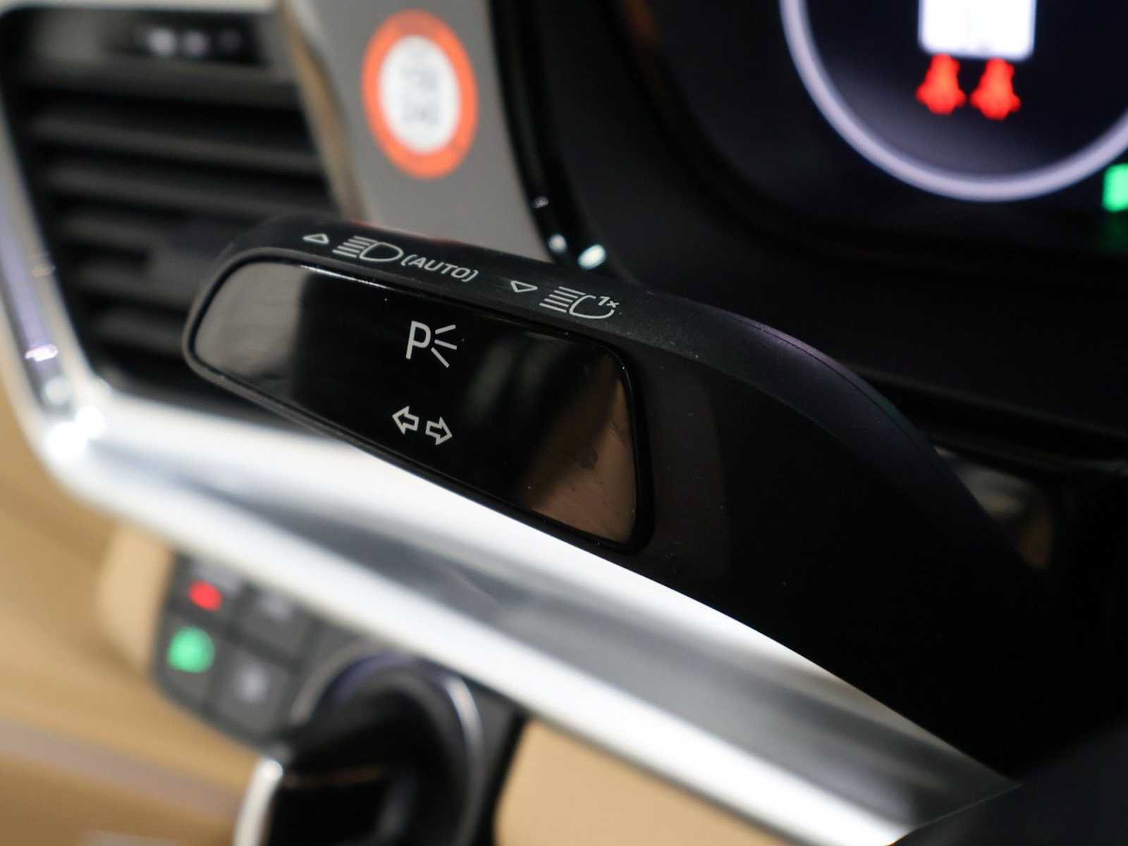 Certified 2023 Porsche Panamera 4S AWD/4WD image 31