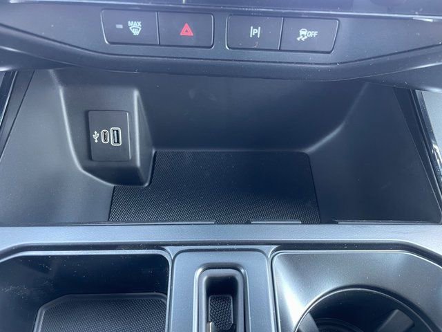 New 2025 Ford F150 Lightning Flash image 31