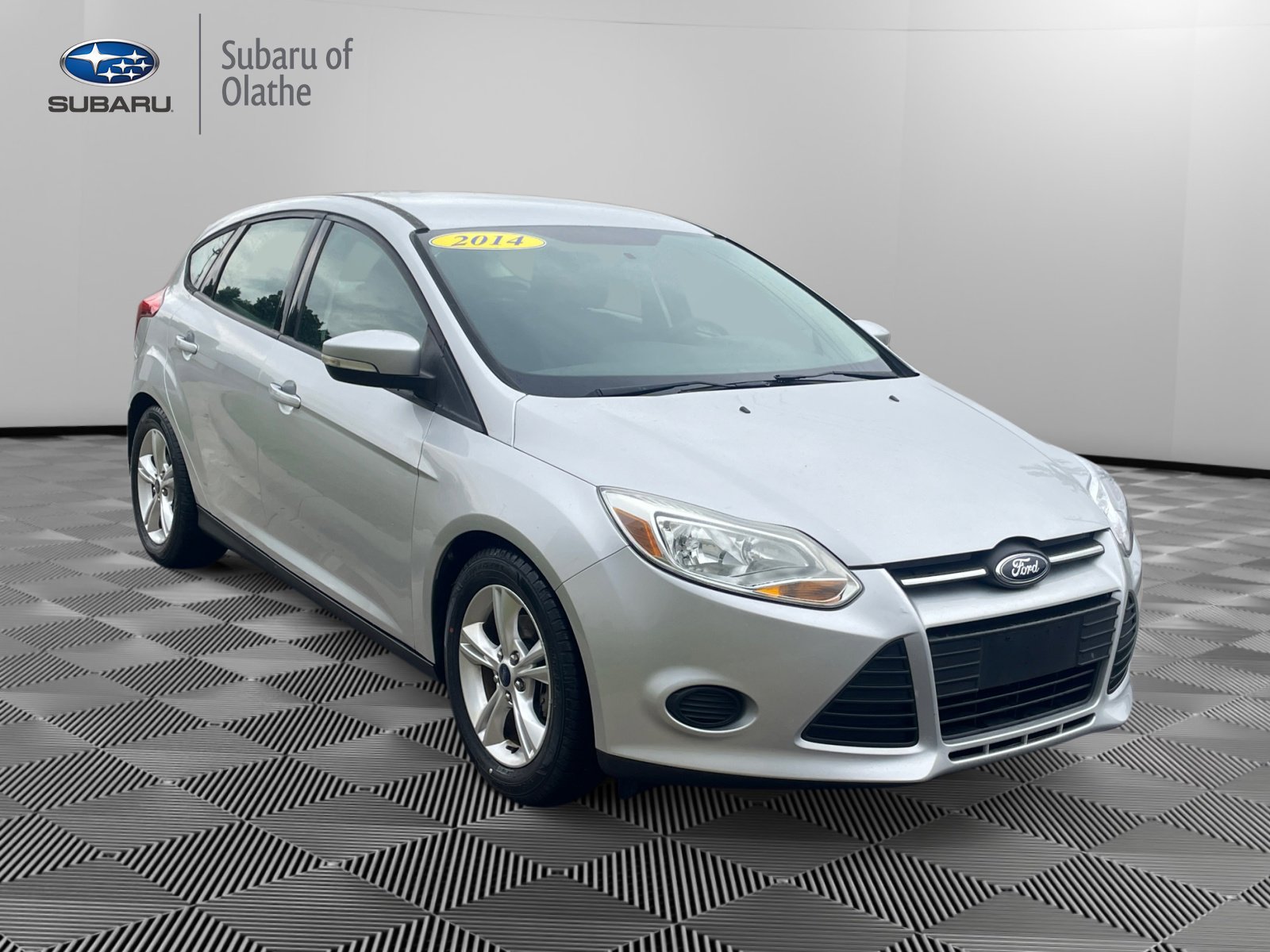 Used 2014 Ford Focus SE w/ SE Winter Package