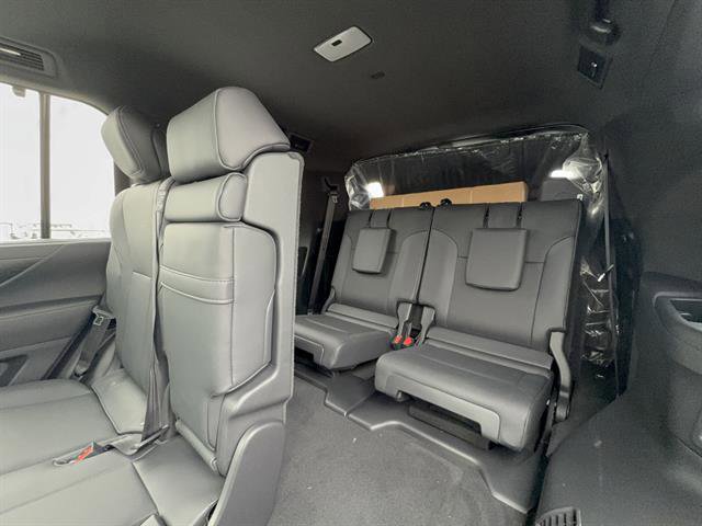 New 2026 Lexus LX 600 4WD w/ Luxury Package image 12