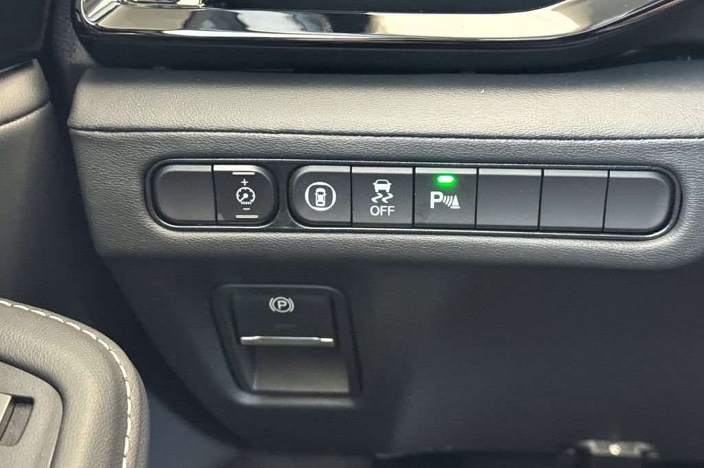 Certified 2026 Acura MDX w/ Technology Package FWD image 36
