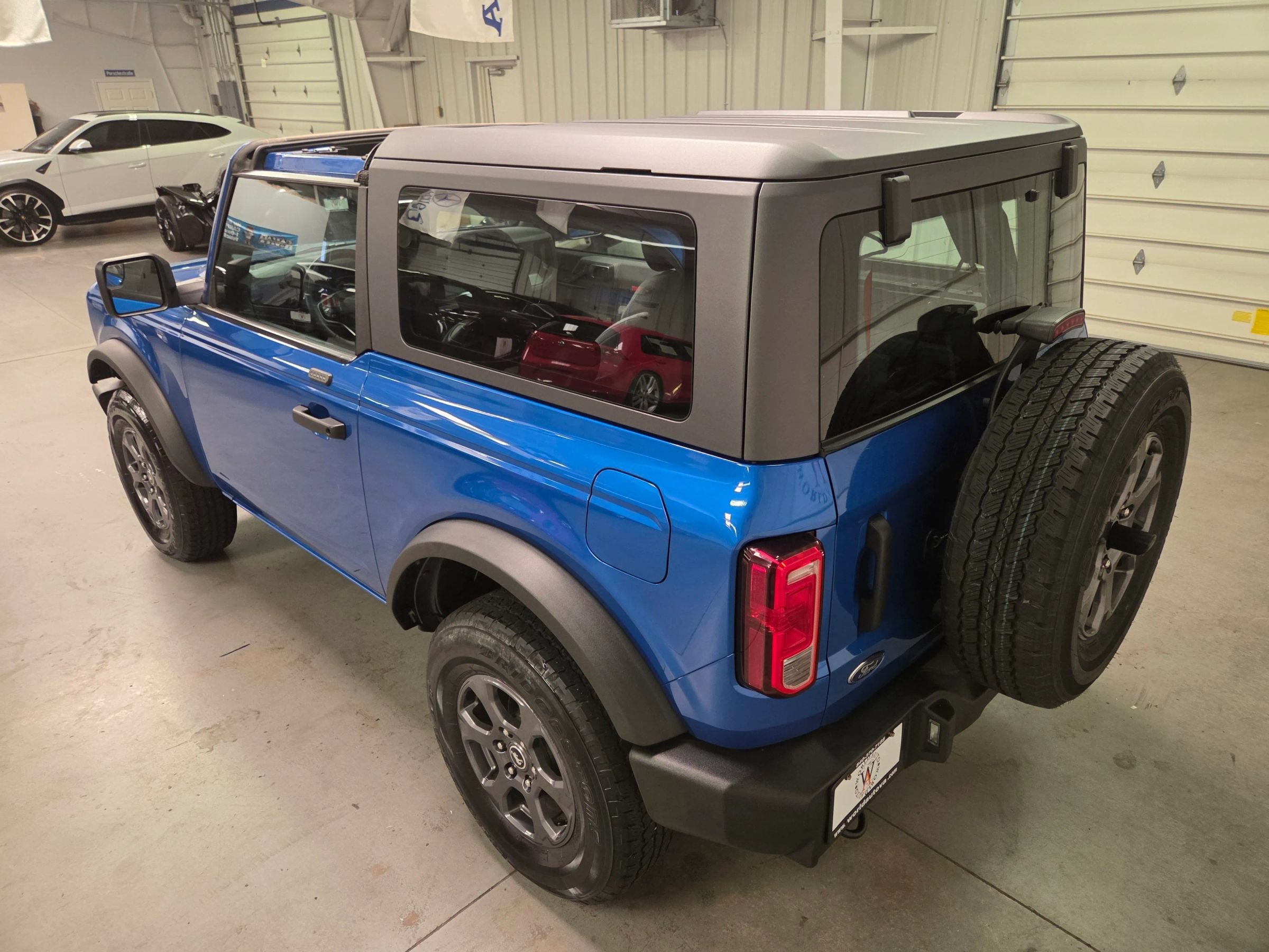 Used 2021 Ford Bronco 2-Door AWD/4WD image 5