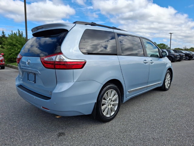 Certified 2017 Toyota Sienna XLE Premium w/ Protection Package AWD/4WD image 6
