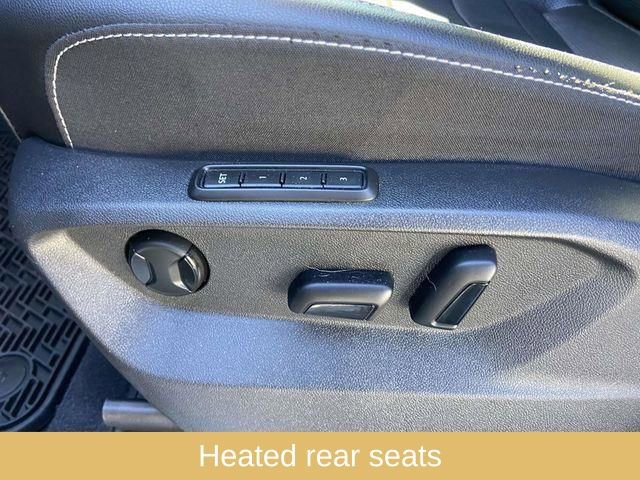 Used 2024 Volkswagen Atlas Cross Sport SEL R-Line image 25