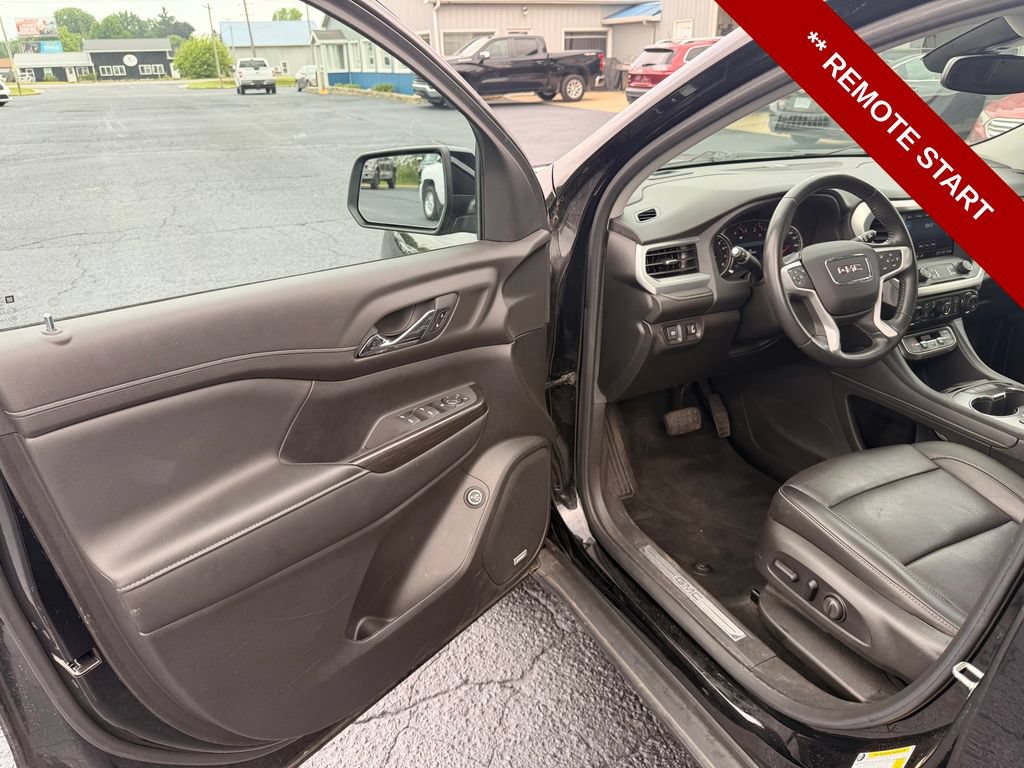Used 2021 GMC Acadia SLT AWD/4WD image 12