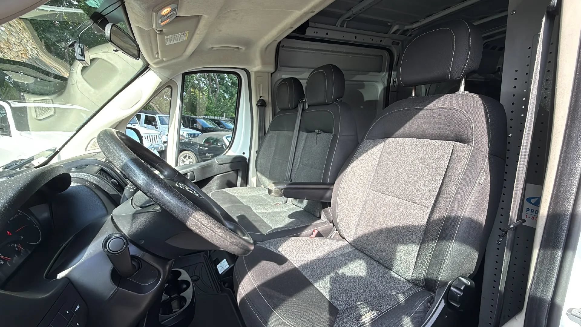 Used 2021 RAM ProMaster 2500 FWD image 18