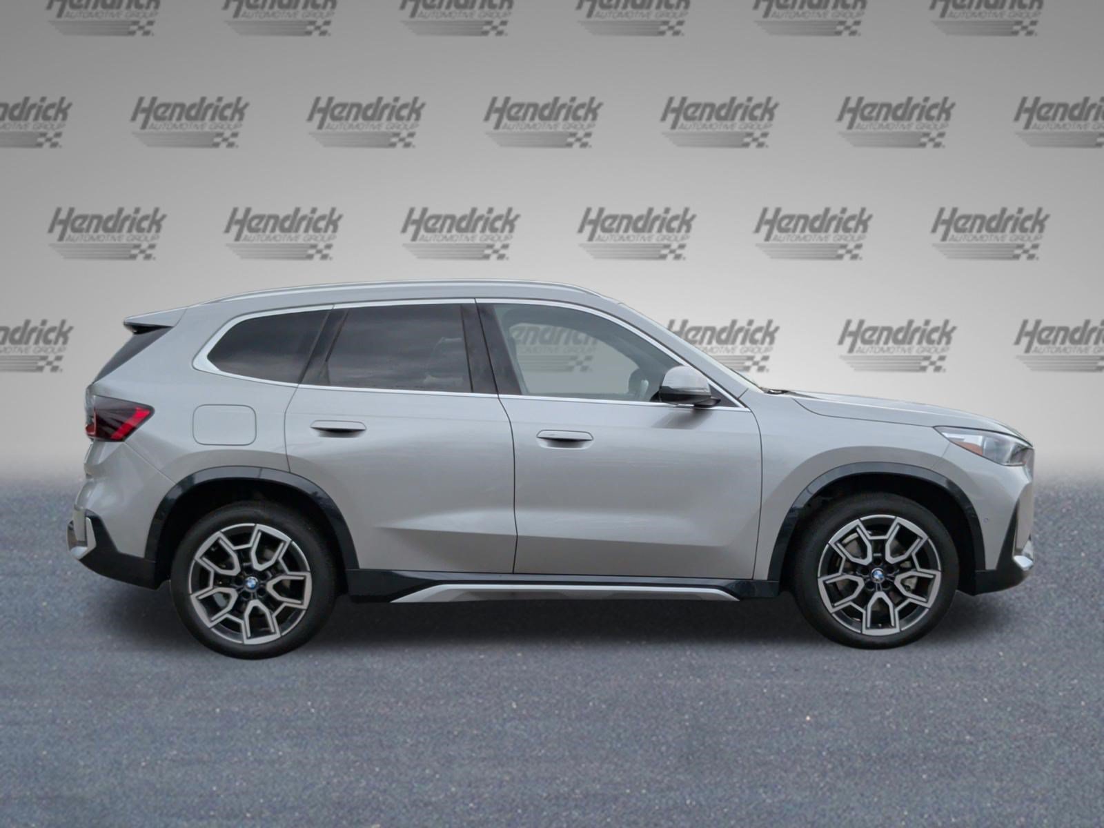 Used 2025 BMW X1 xDrive28i AWD/4WD image 6