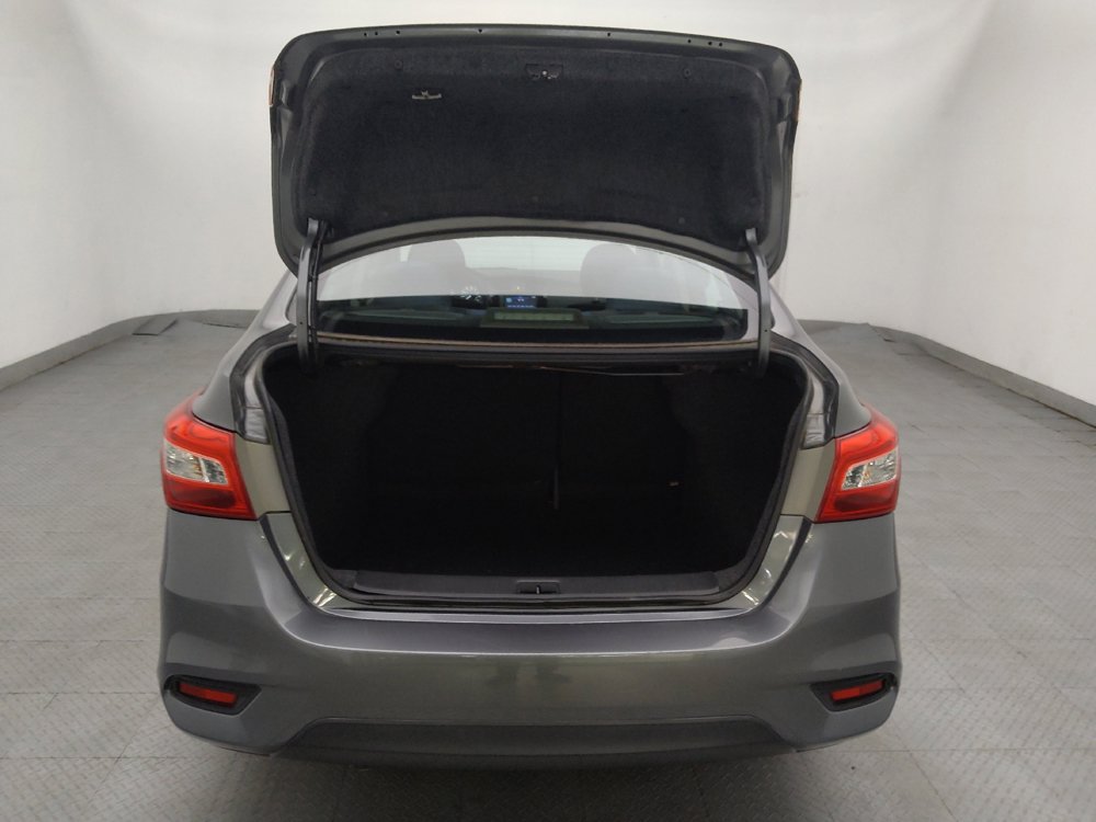 Used 2019 Nissan Sentra S FWD image 29