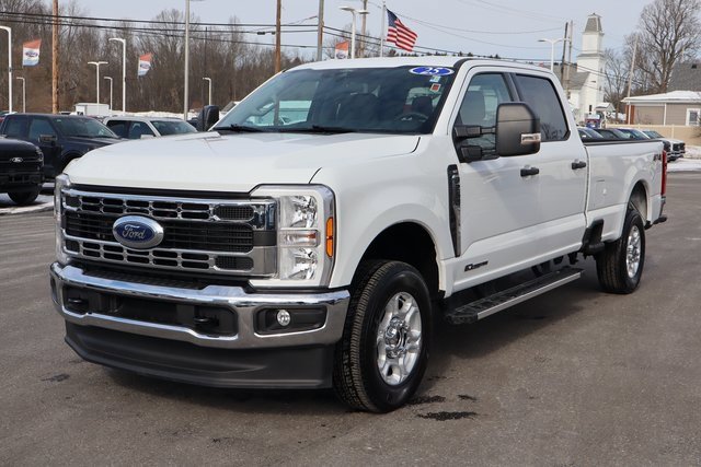 Used 2025 Ford F250 XLT image 12