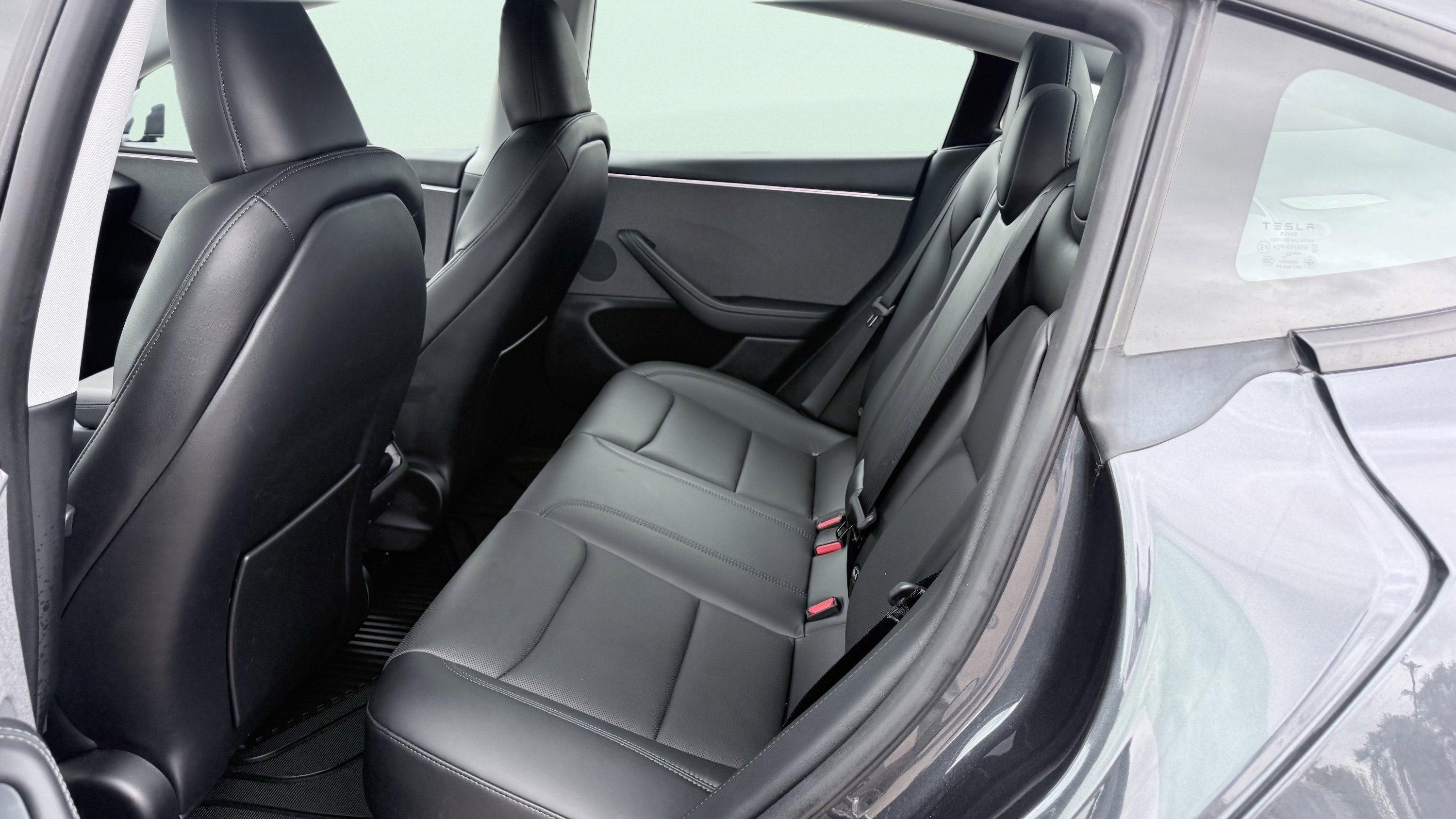 Used 2024 Tesla Model 3 Standard Range RWD image 33