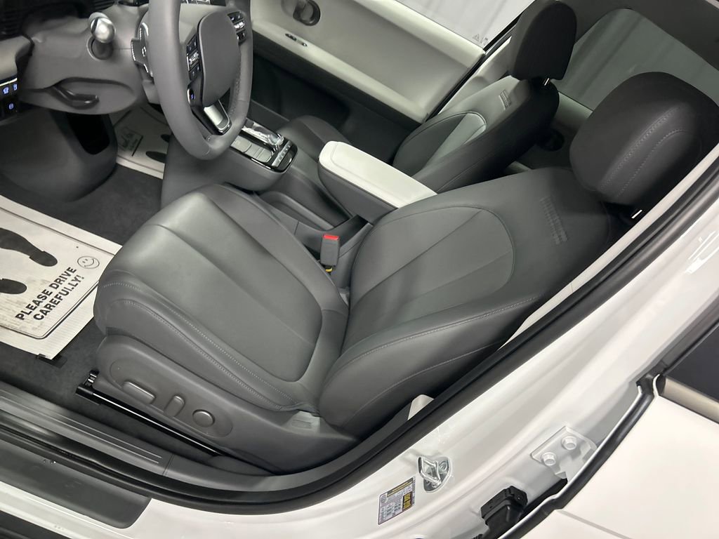 New 2025 Hyundai Ioniq 5 SEL image 10