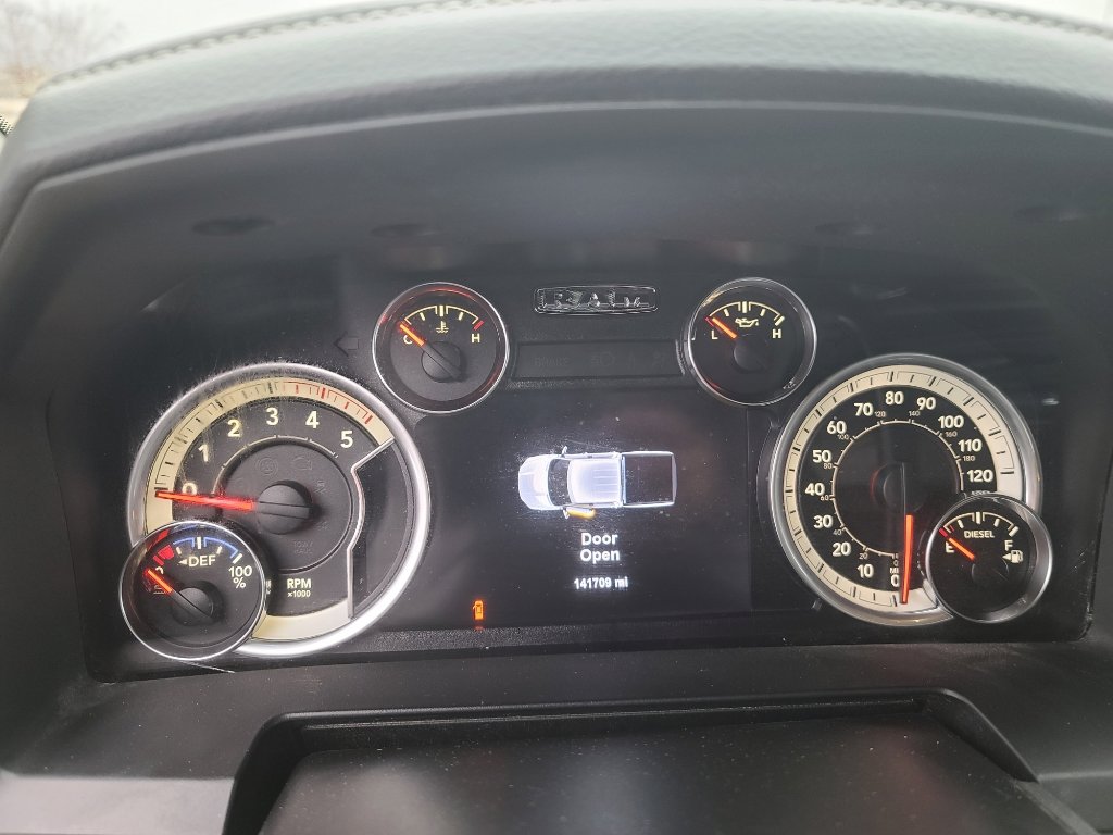 Used 2017 RAM 2500 Laramie AWD/4WD image 12