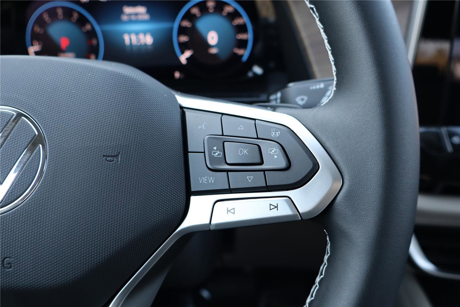 New 2026 Volkswagen Atlas SE image 16