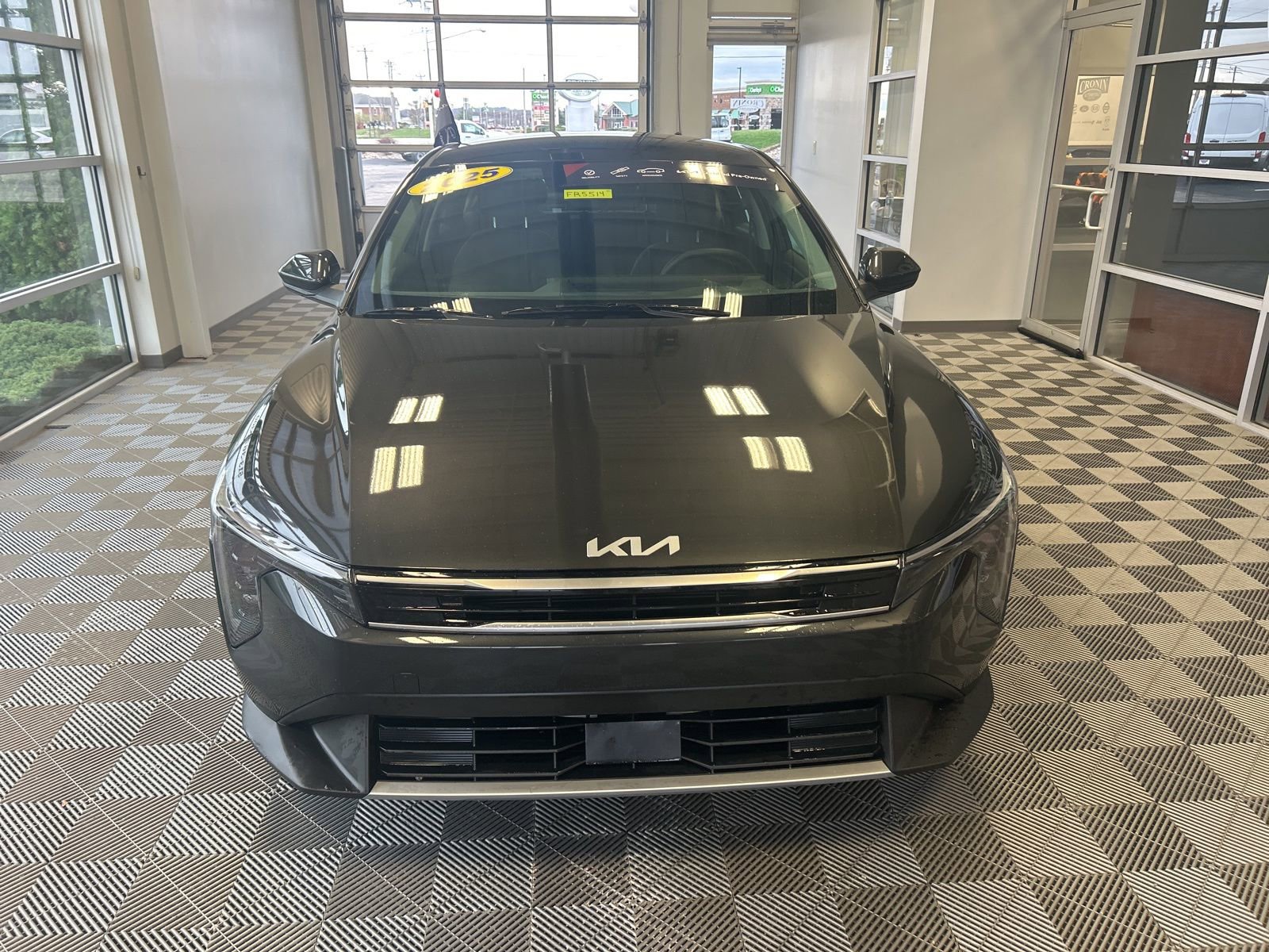 Used 2025 Kia K4 EX image 2