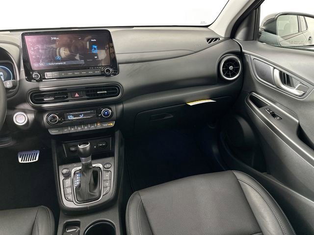 Used 2023 Hyundai Kona Limited AWD/4WD image 28
