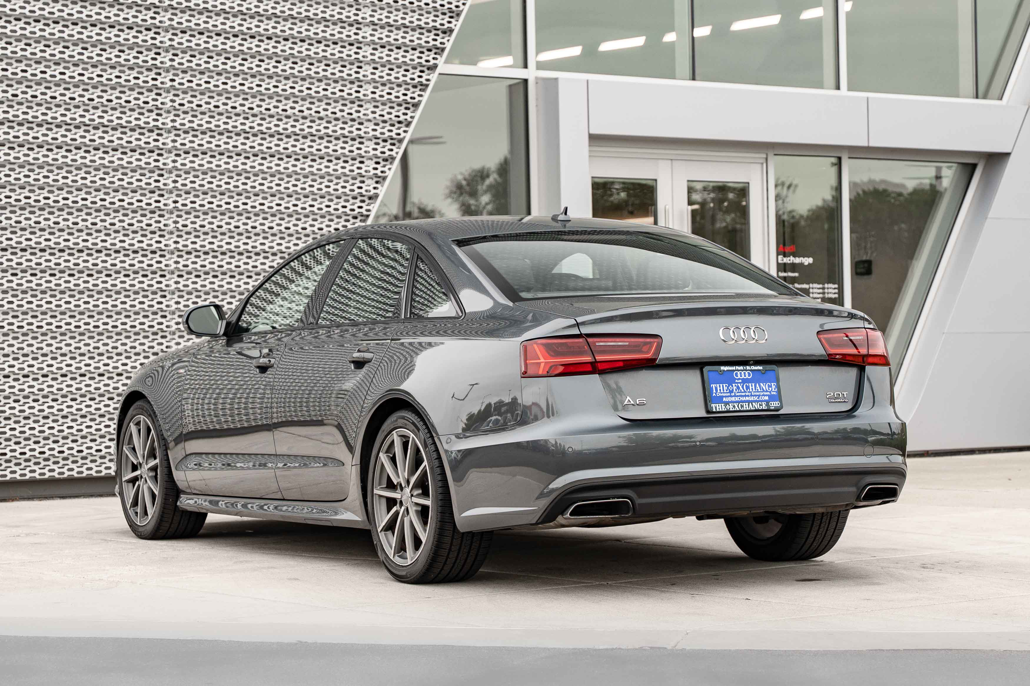 Used 2017 Audi A6 2.0T Premium Plus w/ Premium Plus Package AWD/4WD image 5