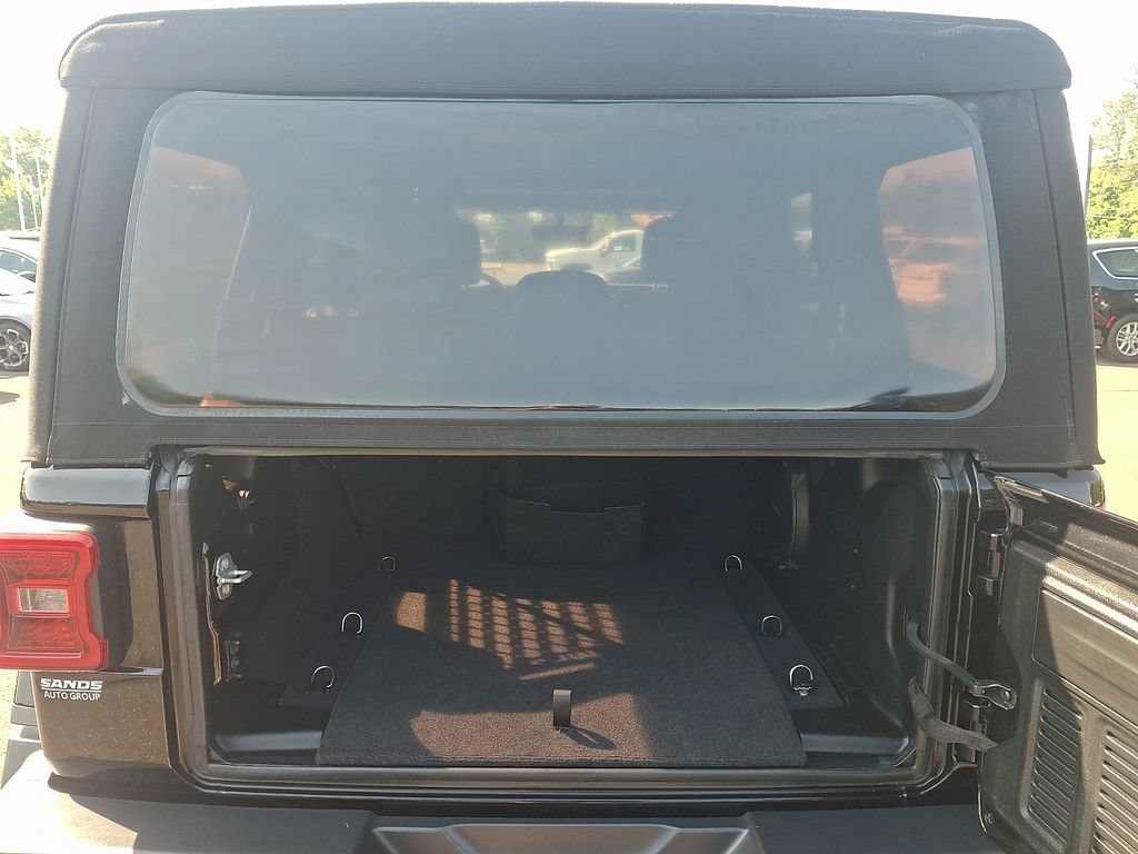 Used 2019 Jeep Wrangler Unlimited Rubicon AWD/4WD image 29