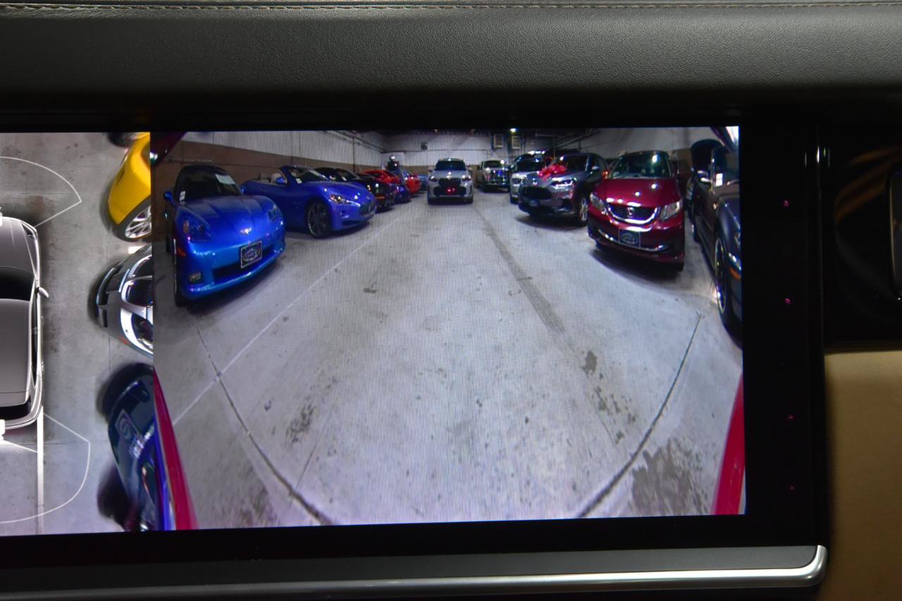 Used 2021 Porsche Cayenne AWD/4WD image 32