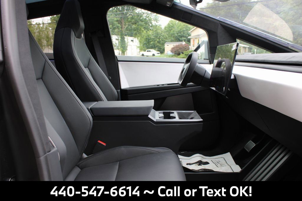 Used 2024 Tesla Cybertruck Cyberbeast image 26