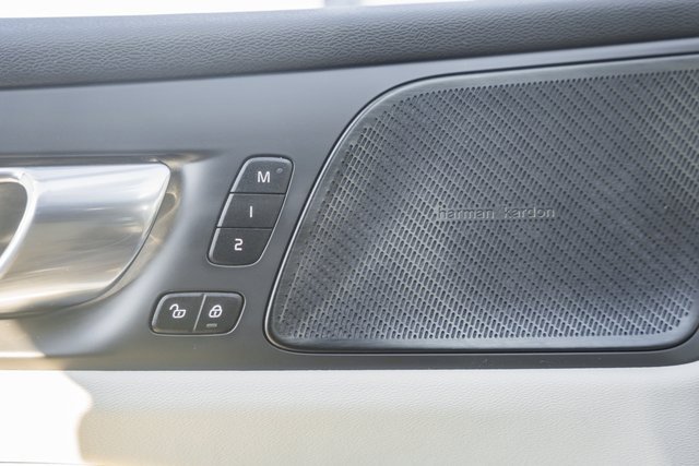 Certified 2023 Volvo S60 B5 Ultimate w/ Climate Package image 36