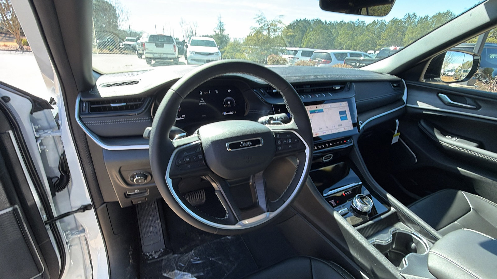 New 2026 Jeep Grand Cherokee L Limited AWD/4WD image 23