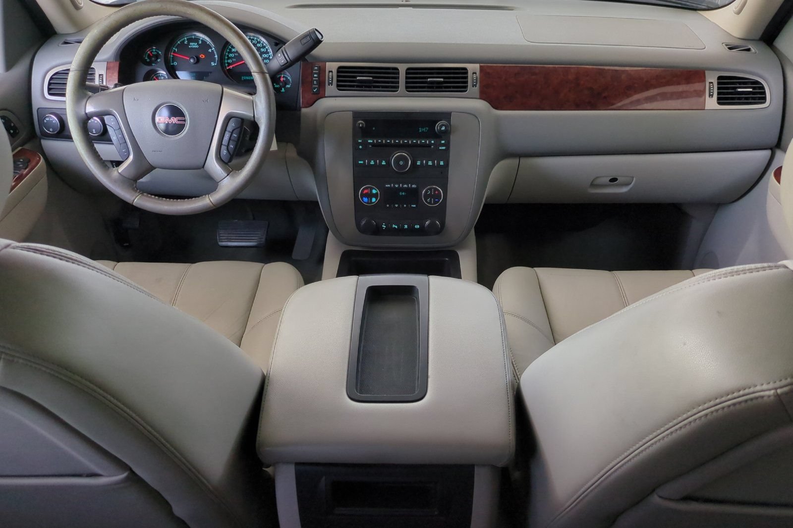 Used 2011 GMC Sierra 2500 SLT w/ SLT Convenience Package AWD/4WD image 14