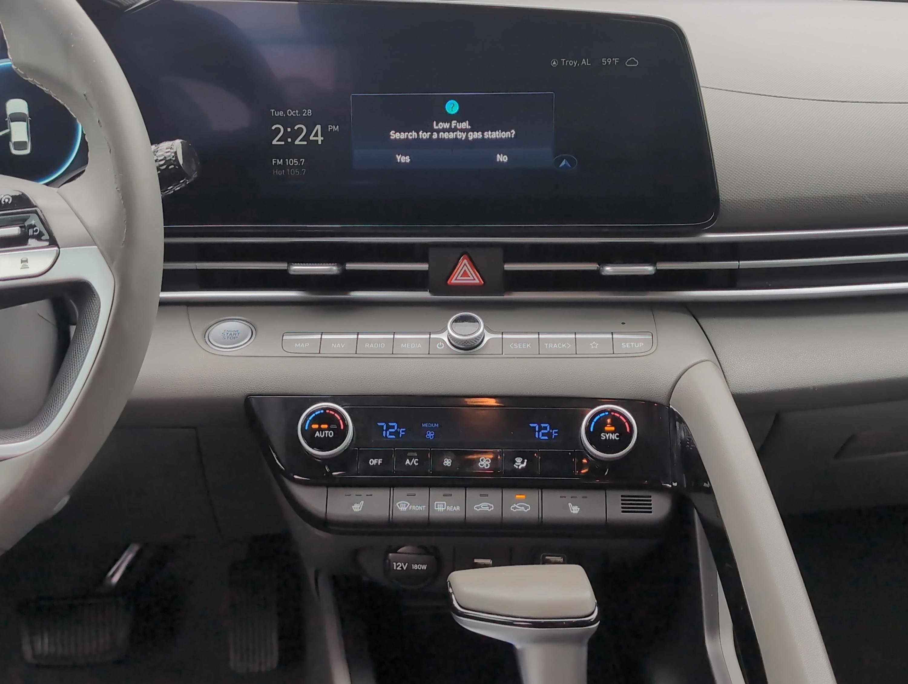 Used 2023 Hyundai Elantra SEL w/ Convenience Package image 20