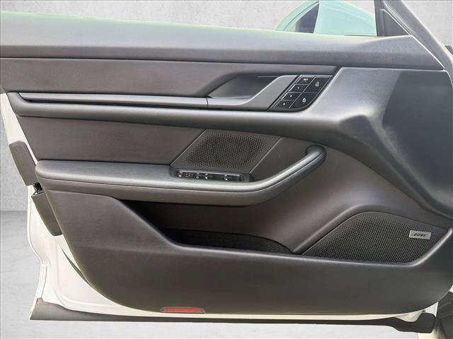 Used 2021 Porsche Taycan RWD image 11