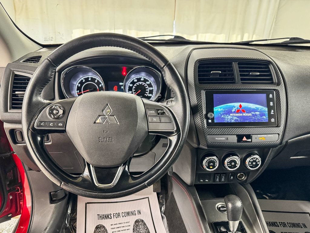 Used 2018 Mitsubishi Outlander Sport SE AWD/4WD image 13
