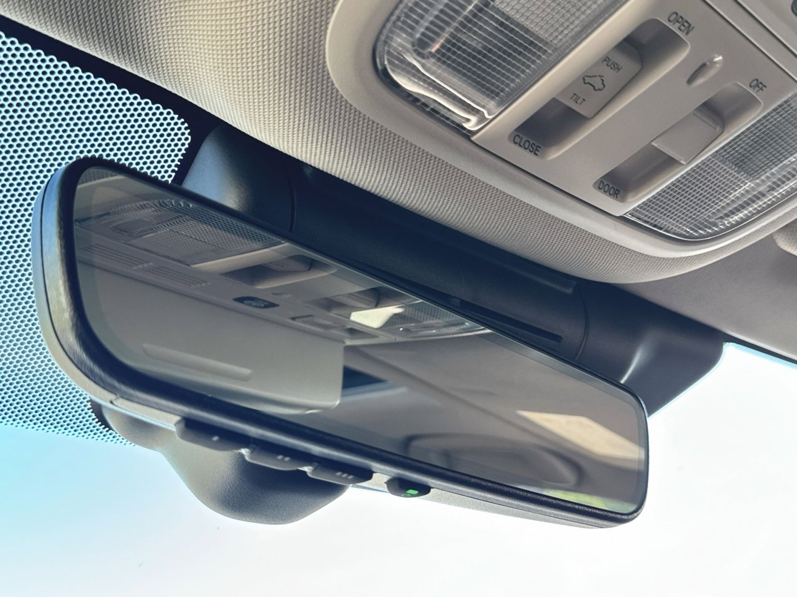 Used 2022 Honda Accord Touring image 15