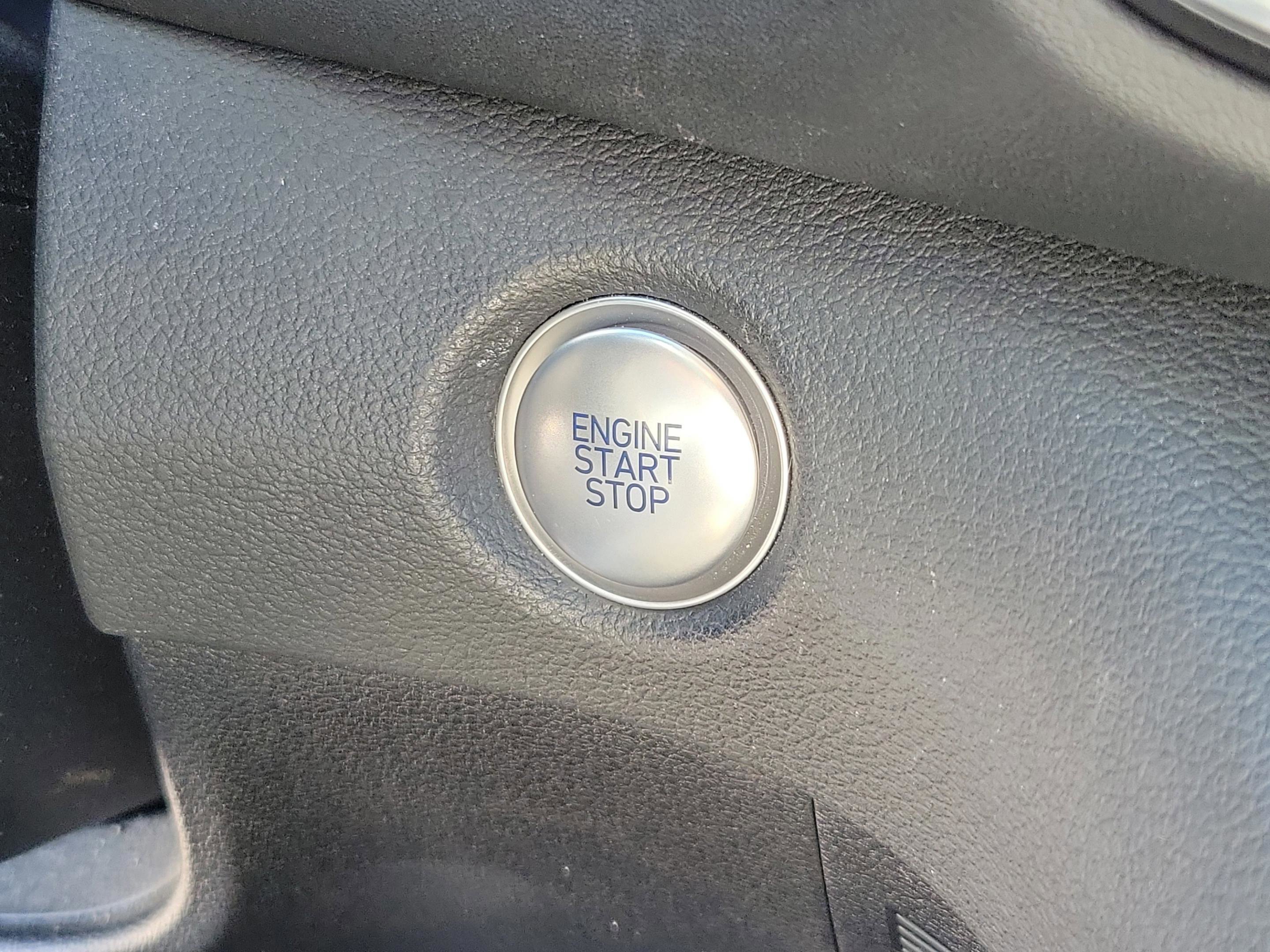 Certified 2023 Hyundai Santa Fe SEL image 28