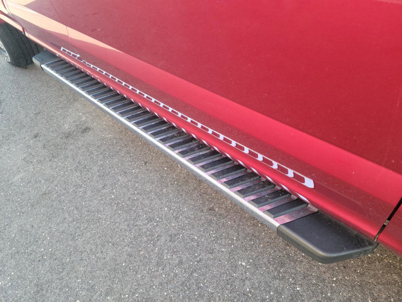 Used 2015 Ford F150 Lariat w/ Equipment Group 502A Luxury AWD/4WD image 19