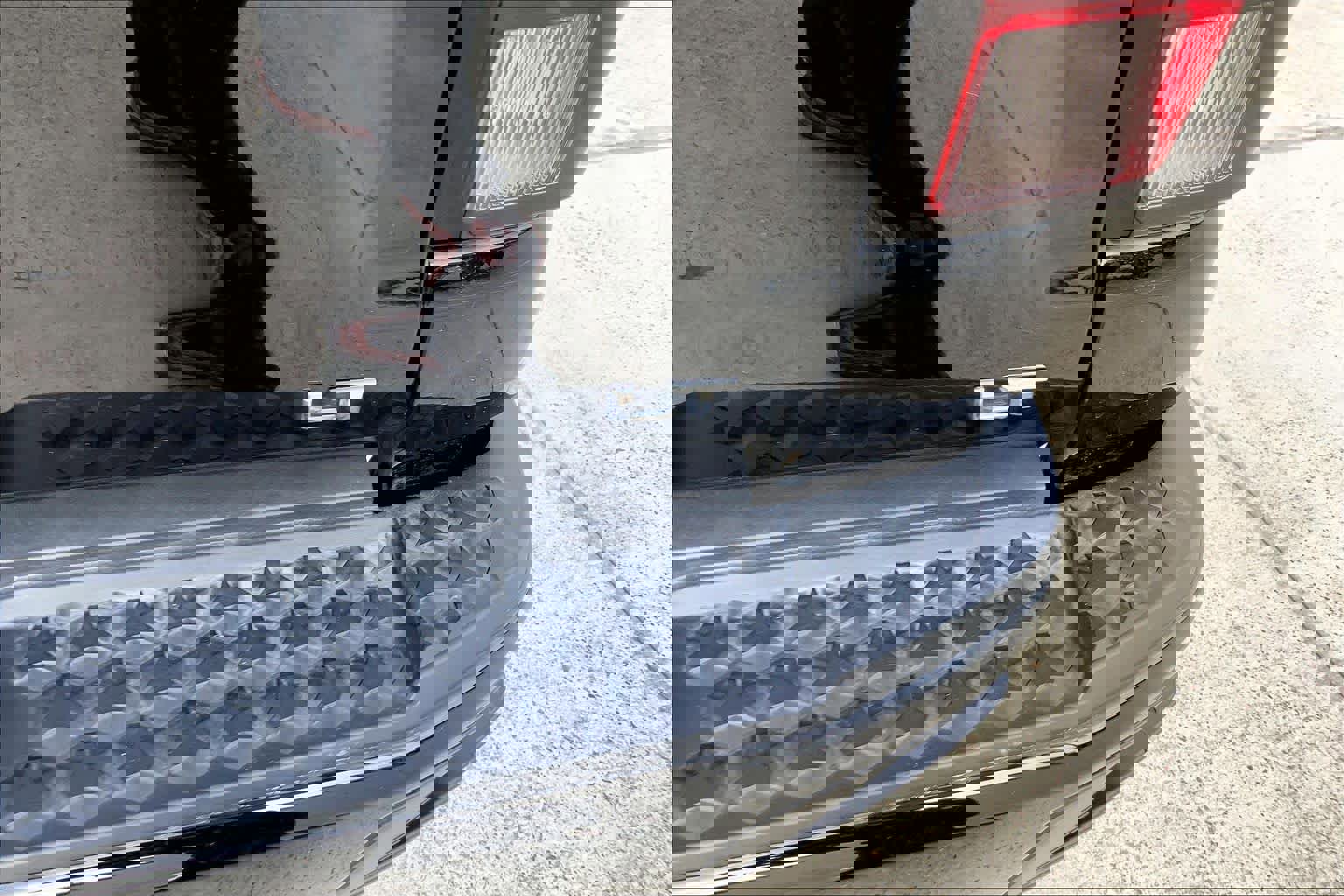 Used 2024 Chevrolet Colorado LT w/ LT Convenience Package image 10