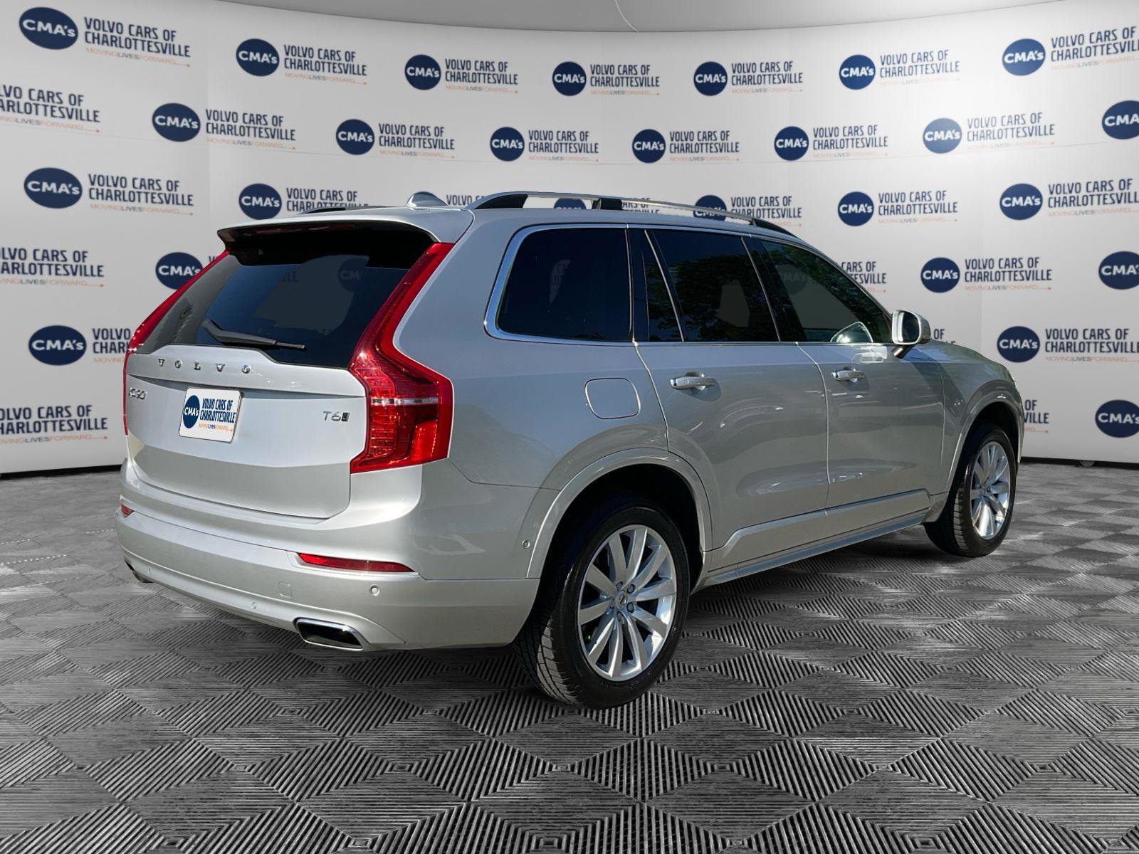 Used 2018 Volvo XC90 T6 Momentum w/ Convenience Package AWD/4WD image 5
