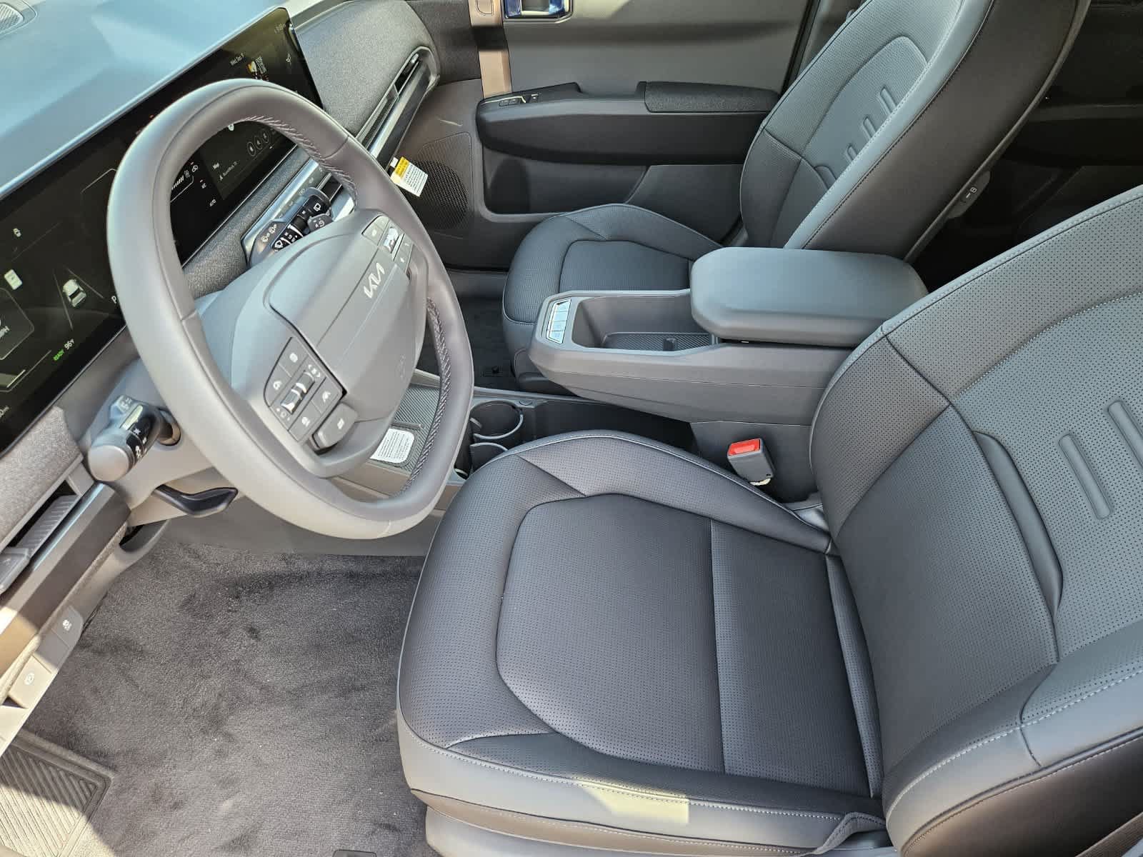New 2027 Kia EV3 Wind w/ Wind Fwd Nightfall Package image 9