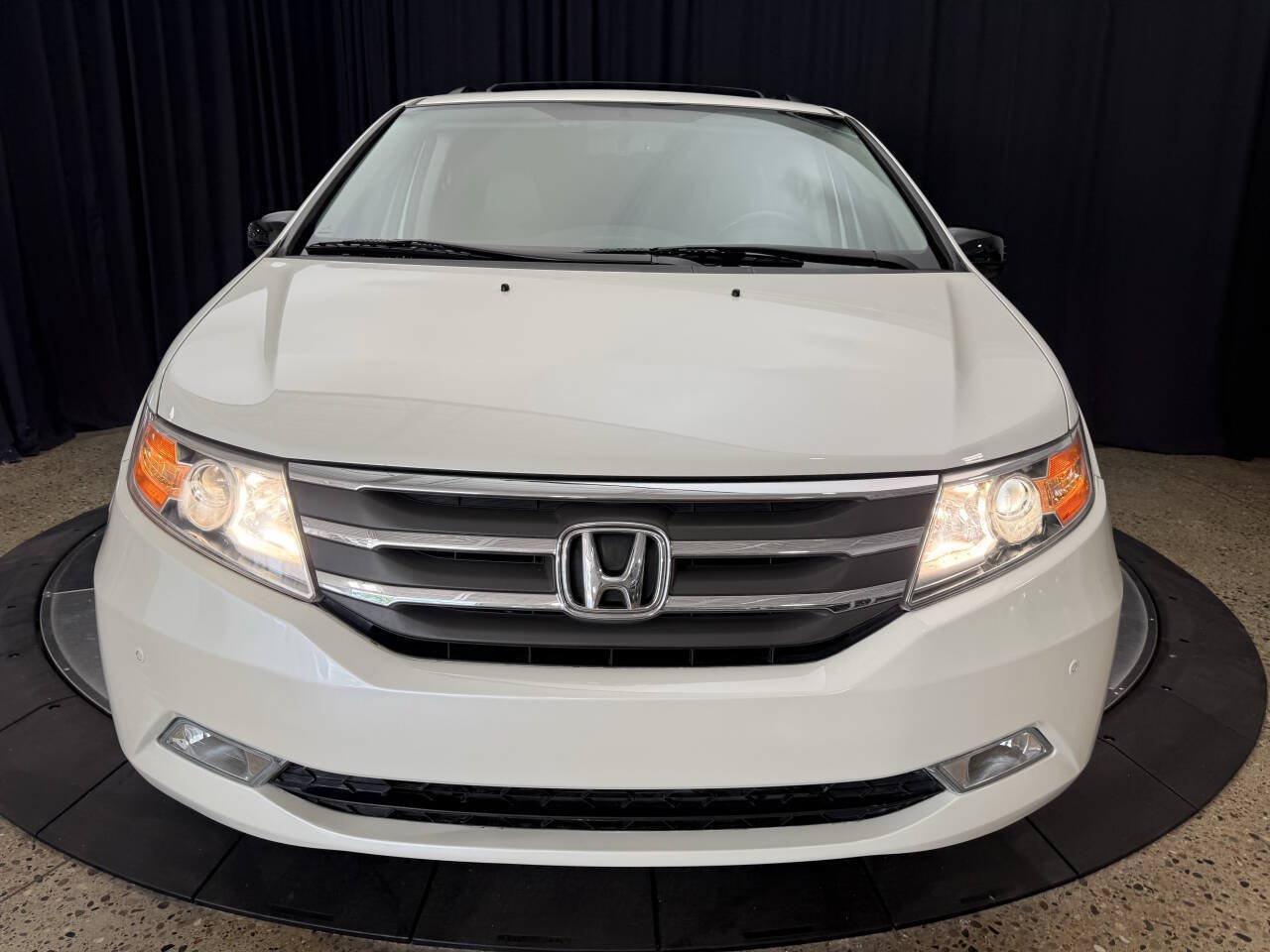 Used 2013 Honda Odyssey Touring image 13