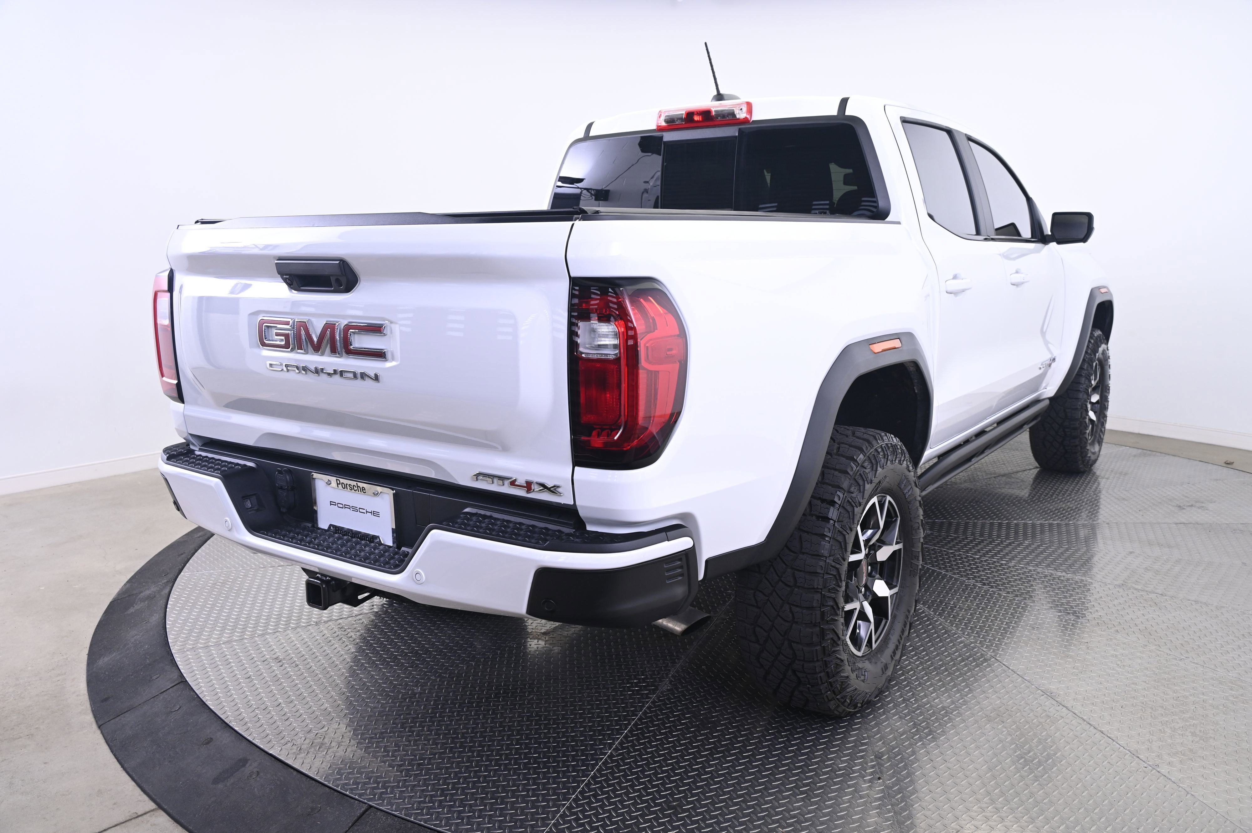 Used 2026 GMC Canyon AT4X image 7