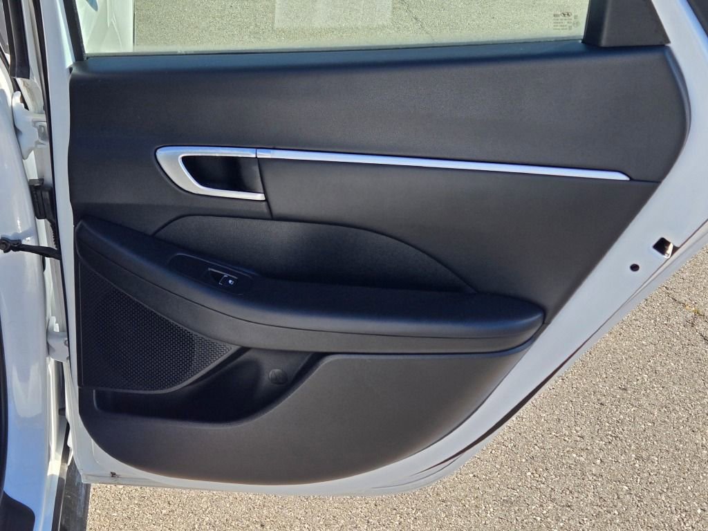 Used 2022 Hyundai Sonata SEL image 8
