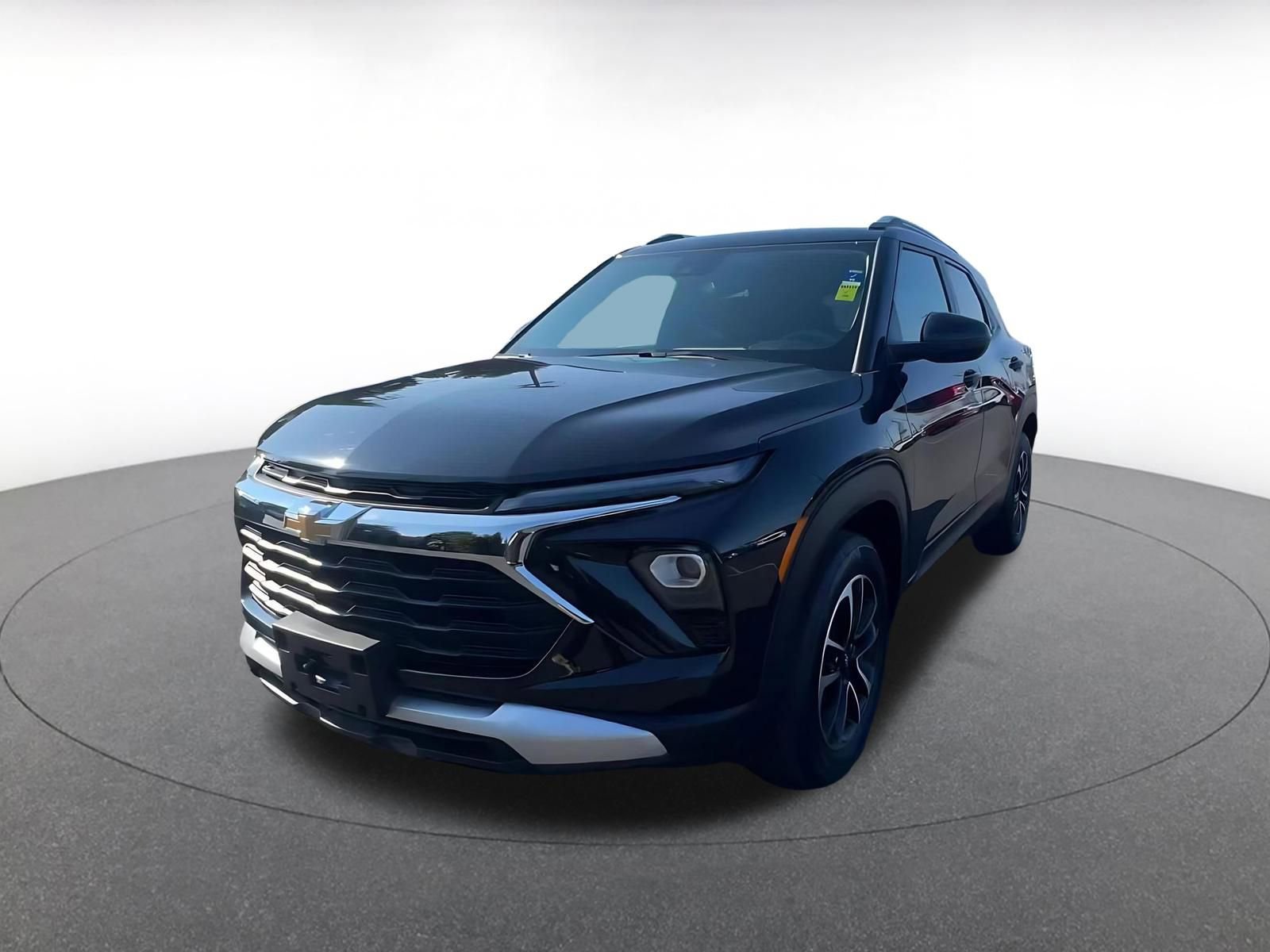 Used 2025 Chevrolet TrailBlazer LT image 7