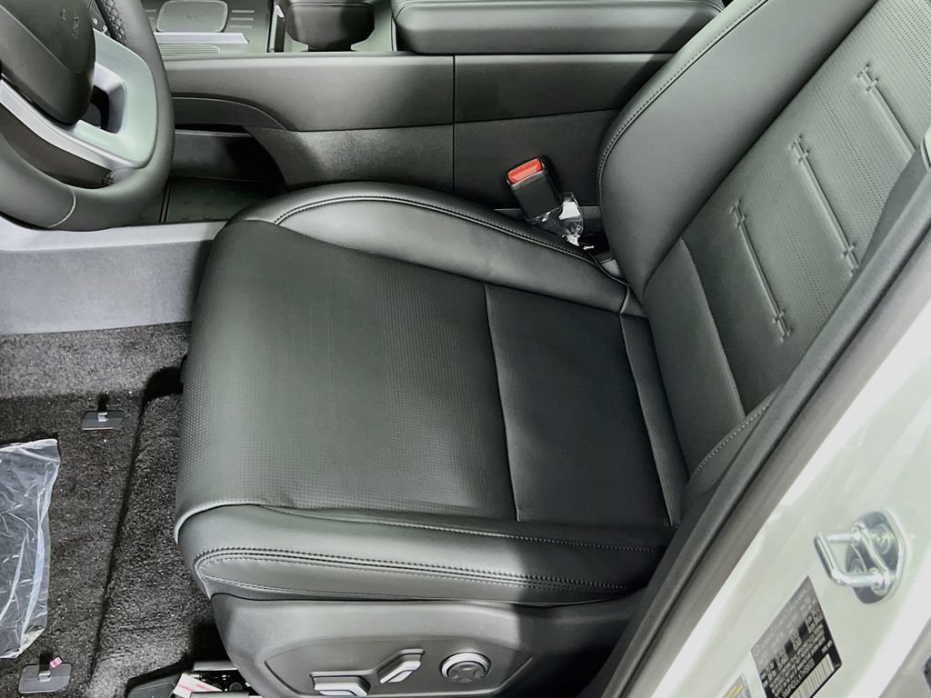 New 2026 Hyundai Santa Fe Limited AWD/4WD image 16