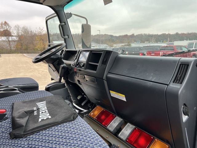New 2024 Chevrolet Low Cab Forward RWD image 27