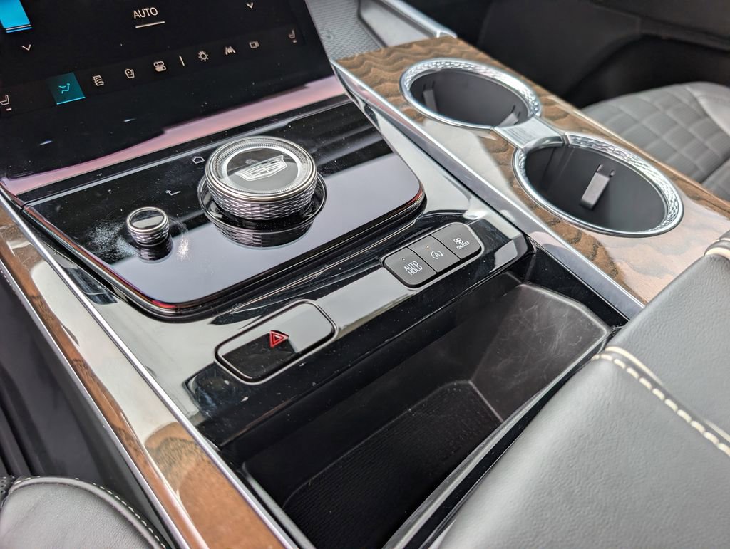 Used 2025 Cadillac Escalade Sport Platinum w/ LPO, Floor Liner Package image 29