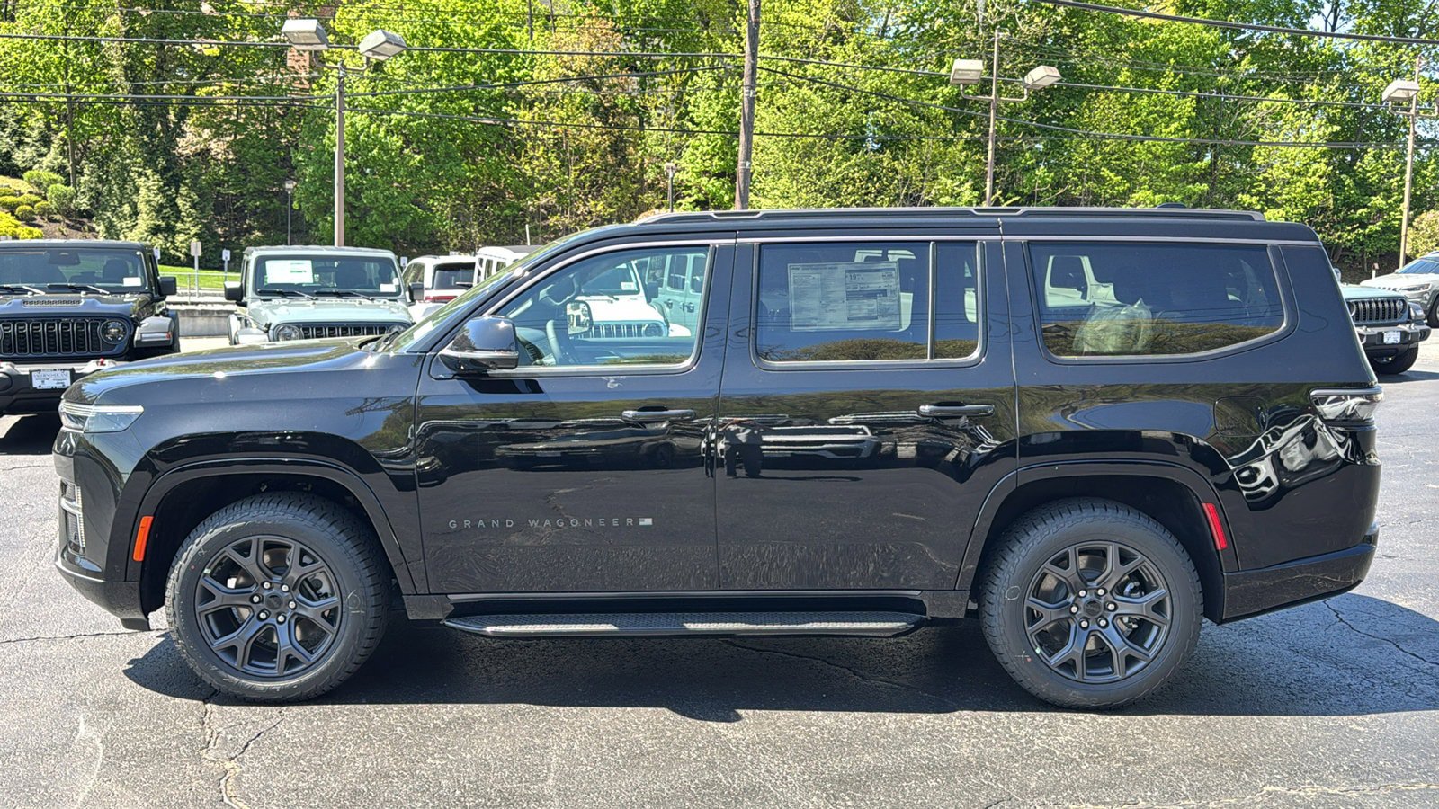 New 2026 Jeep Grand Wagoneer 4WD image 2