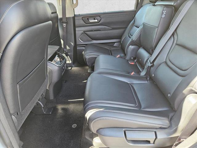 New 2026 Nissan Armada SV image 12