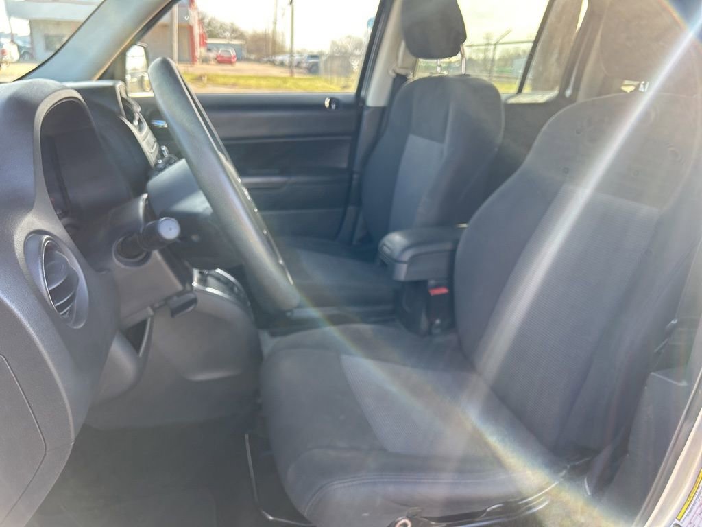 Used 2013 Jeep Patriot Sport w/ PWR Value Group FWD image 10
