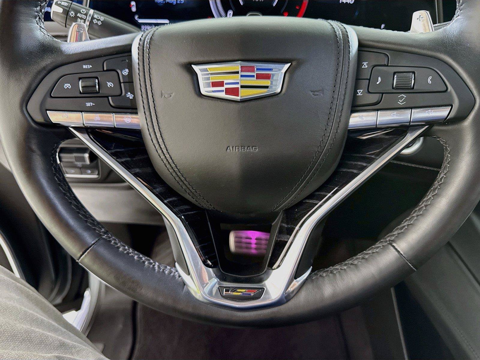Used 2023 Cadillac Escalade V AWD/4WD image 21