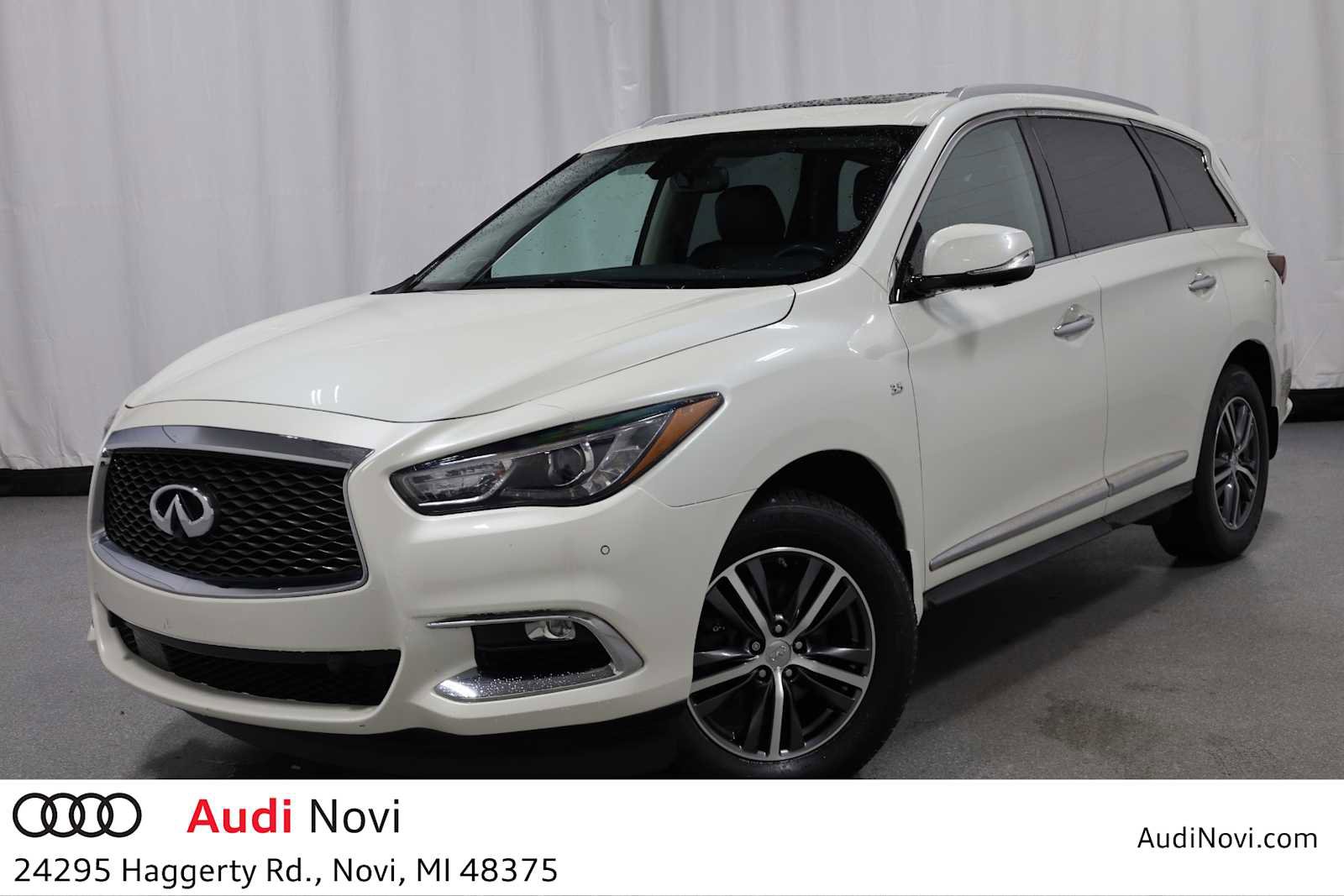 Used 2017 INFINITI QX60 AWD w/ Premium Plus Package