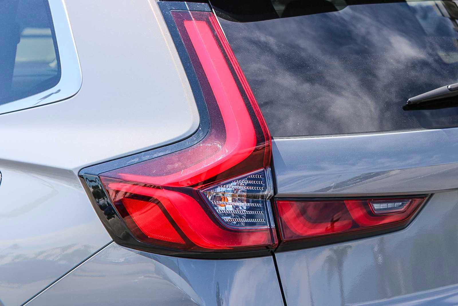 Used 2024 Honda CR-V EX image 9