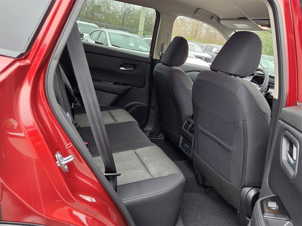 New 2026 Nissan Rogue SV image 12